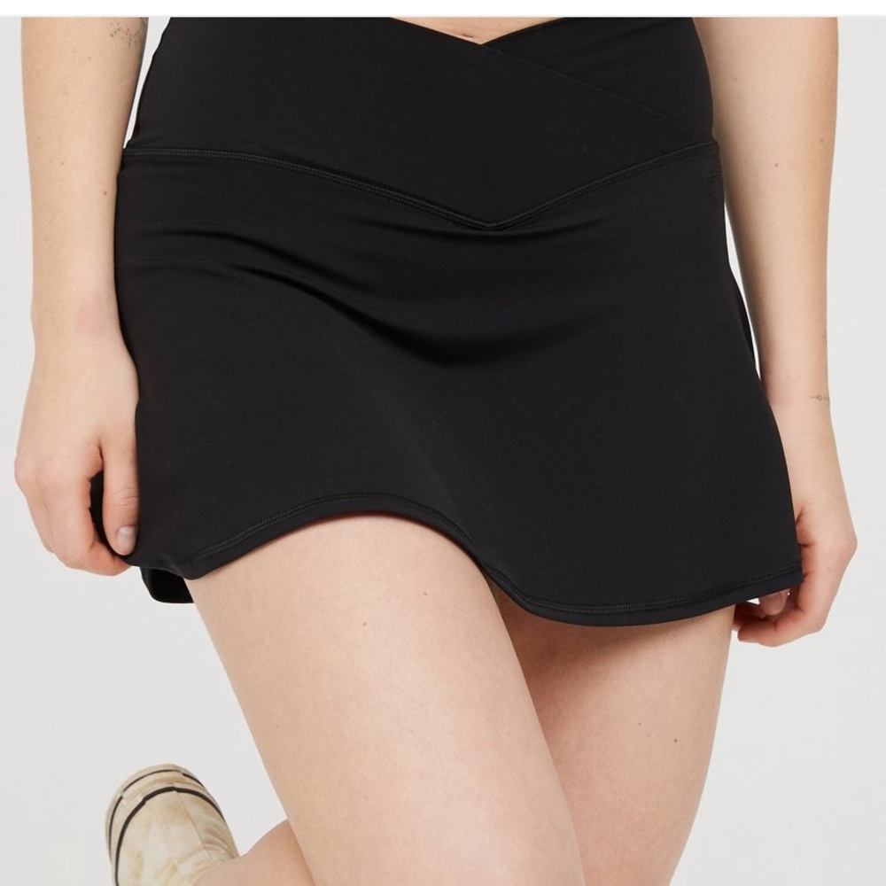 black aerie tennis skirt size xxs